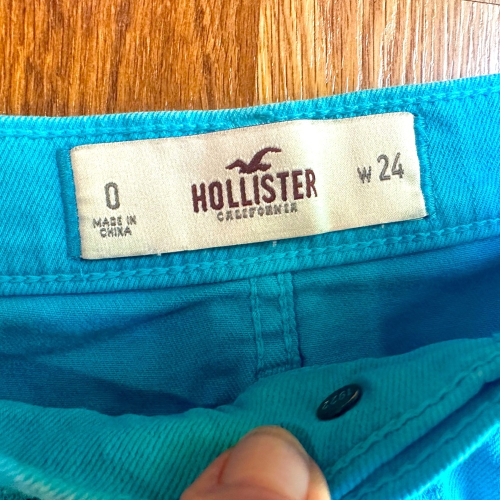 Hollister ladies juniors Aqua blue ombré denim cutoffs shorts size 0 26 - Picture 2 of 3